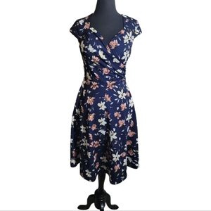 Lyrur navy floral fit flare wrap v neck cap sleeve dress women's small pleated